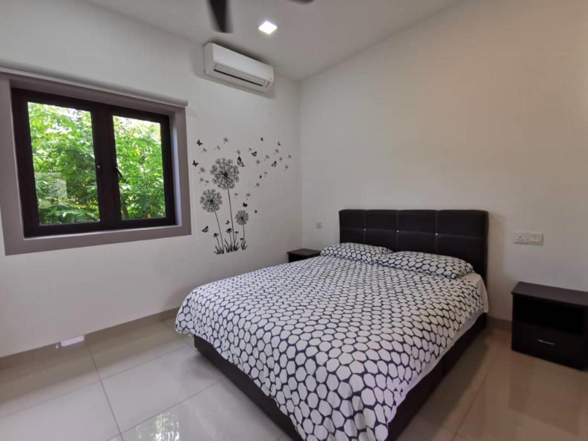 Capital O 90088 Mbp Leisure Resort Batu Pahat Extérieur photo